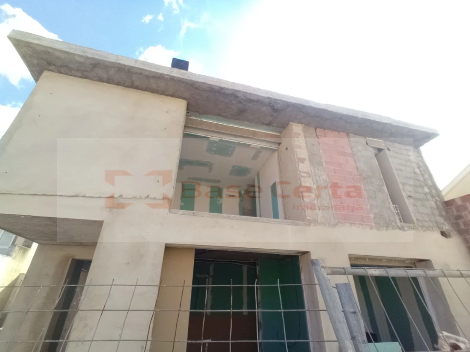 Moradia T5 para Venda em Santa Iria de Azoia, São João da Talha e Bobadela Foto 12