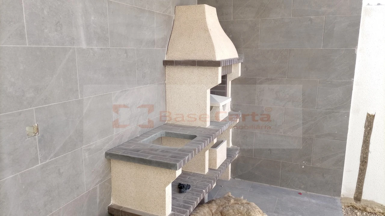 Moradia T5 para Venda em Santa Iria de Azoia, São João da Talha e Bobadela Foto 31