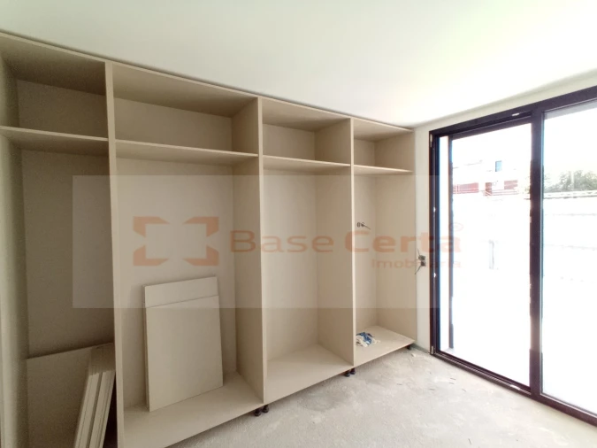 Moradia T5 para Venda em Santa Iria de Azoia, São João da Talha e Bobadela Foto 19