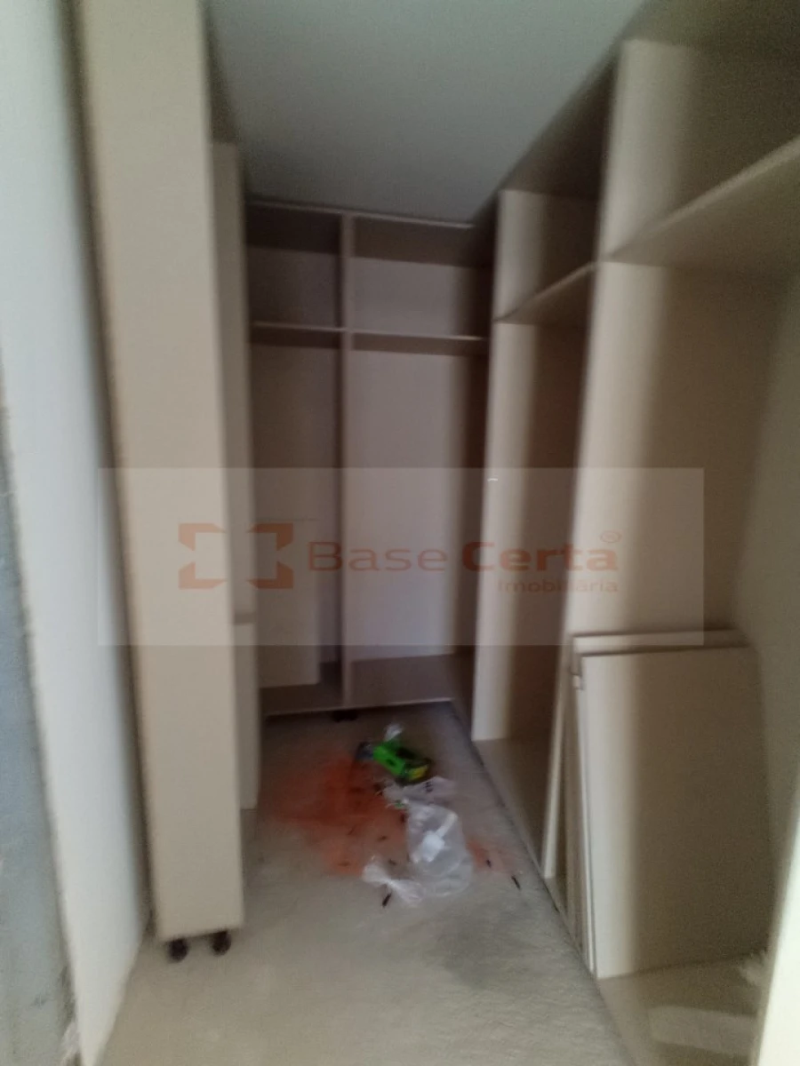 Moradia T5 para Venda em Santa Iria de Azoia, São João da Talha e Bobadela Foto 24