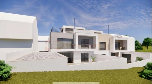 Moradia T5 para Venda em Santa Iria de Azoia, São João da Talha e Bobadela