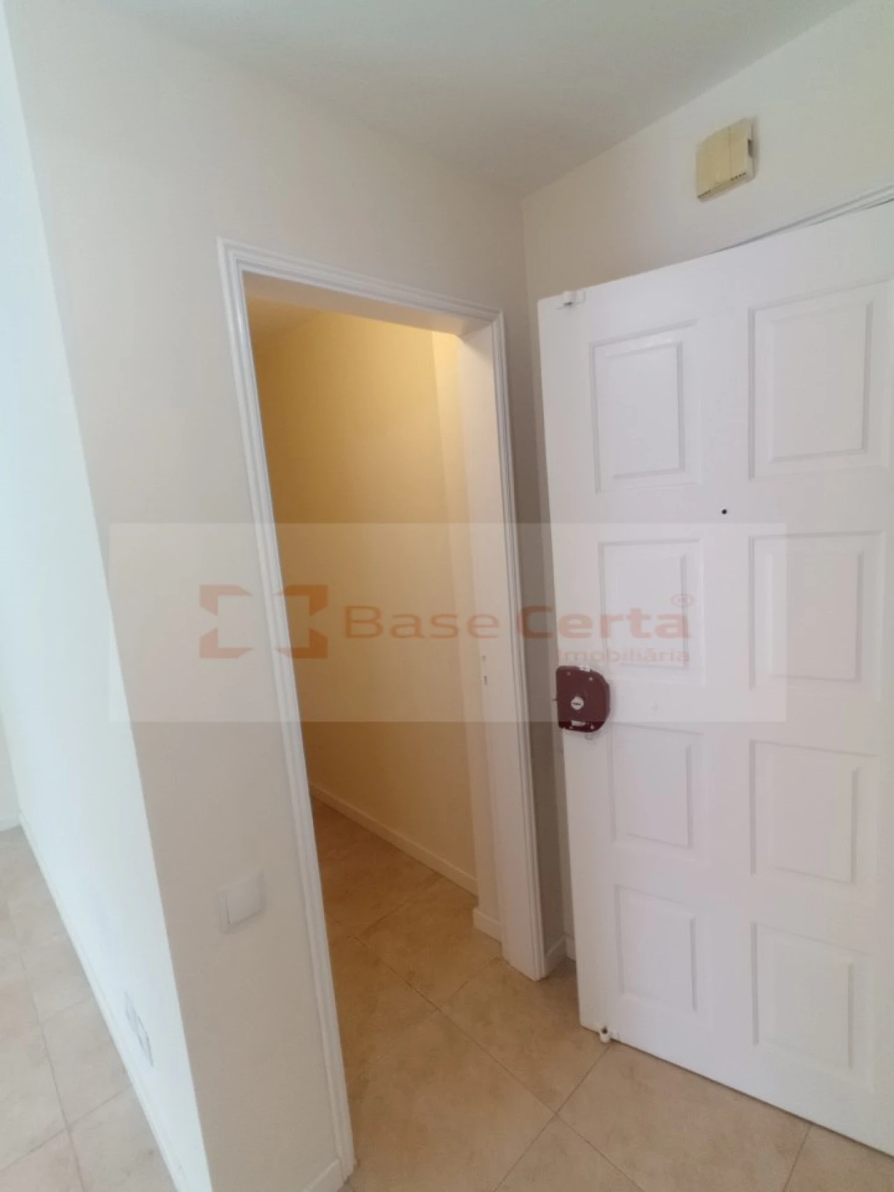 Apartamento T2 para Venda em Algueirão-Mem Martins Foto 18