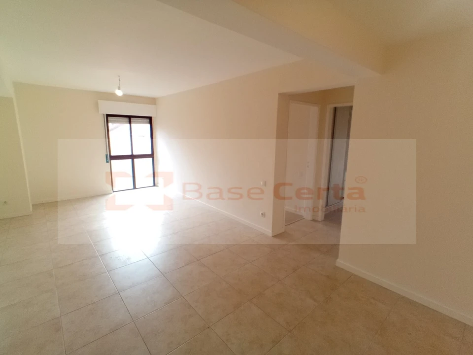 Apartamento T2 para Venda em Algueirão-Mem Martins Foto 19