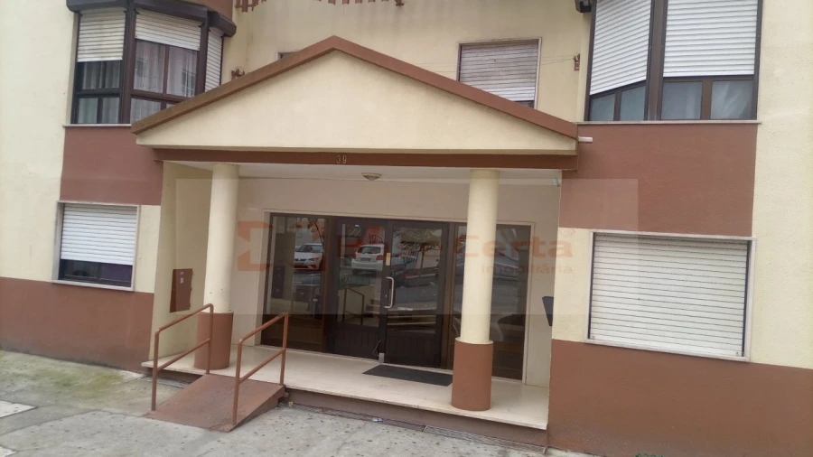 Apartamento T2 para Venda em Algueirão-Mem Martins Foto 30