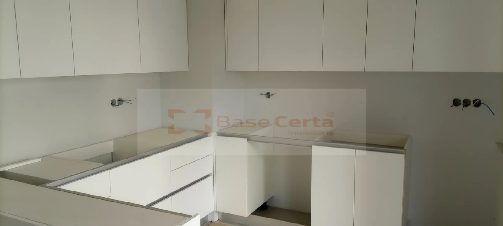 Apartamento T2 para Venda em Alverca do Ribatejo e Sobralinho Foto 29