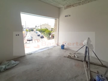 Moradia T4 para Venda em Santa Iria de Azoia, São João da Talha e Bobadela