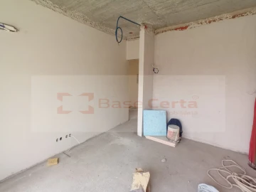 Moradia T4 para Venda em Santa Iria de Azoia, São João da Talha e Bobadela