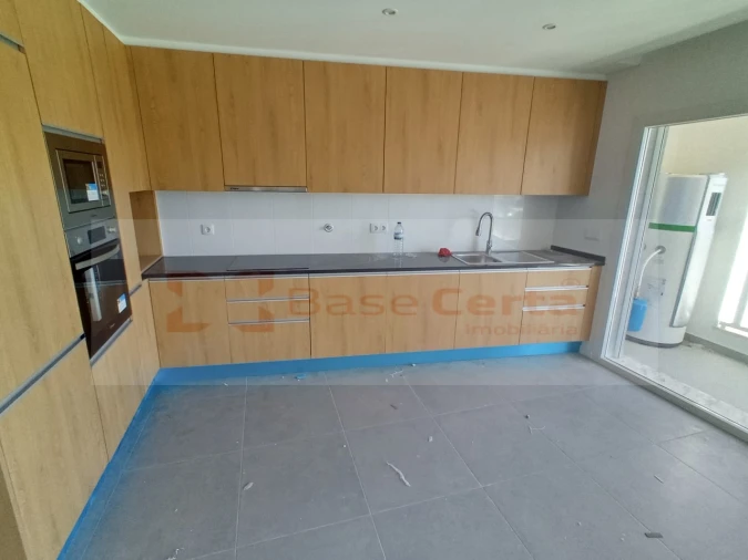 Apartamento T3 para Venda em Corroios Foto 5