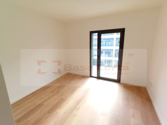 Apartamento T3 para Venda em Corroios Foto 13