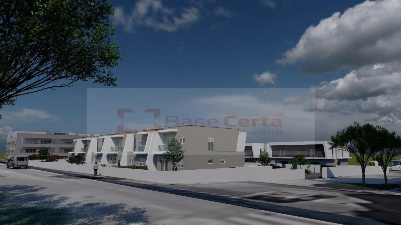 Moradia T3 para Venda em Azambuja Foto 29