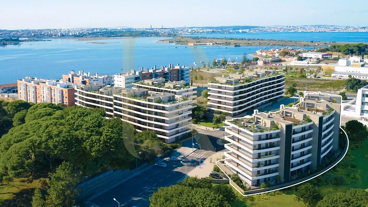 Apartamento T3 para Venda em Seixal, Arrentela e Aldeia de Paio Pires Foto 10