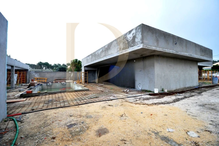 Moradia T3 para Venda em Corroios Foto 3