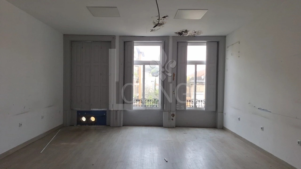 Prédio para Venda em Paranhos Foto 9