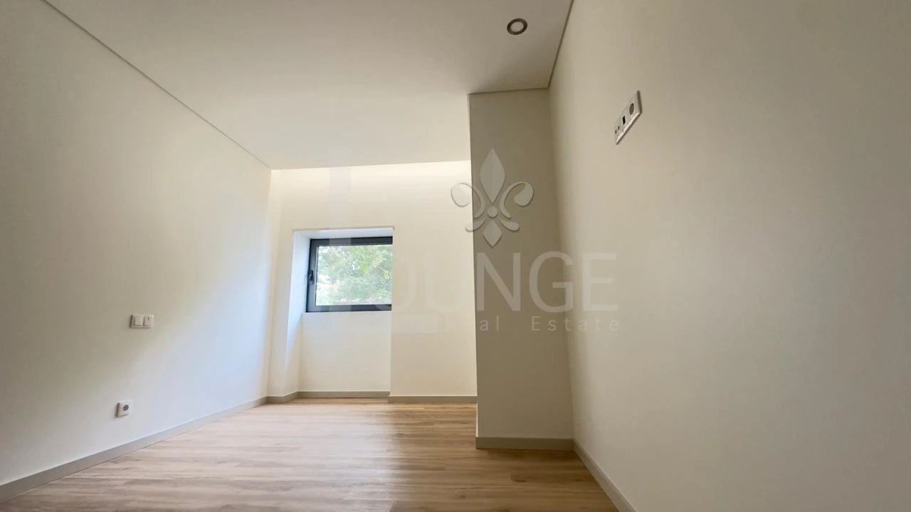 Apartamento T3 para Venda em Espinho Foto 13