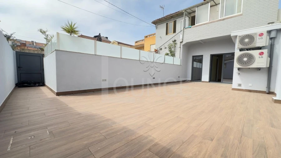 Apartamento T3 para Venda em Espinho Foto 28