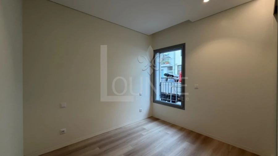 Apartamento T2 para Venda em Lordelo do Ouro e Massarelos Foto 12