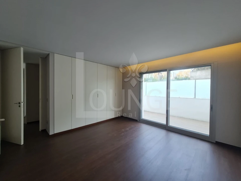 Apartamento T3 para Venda em Canidelo Foto 18