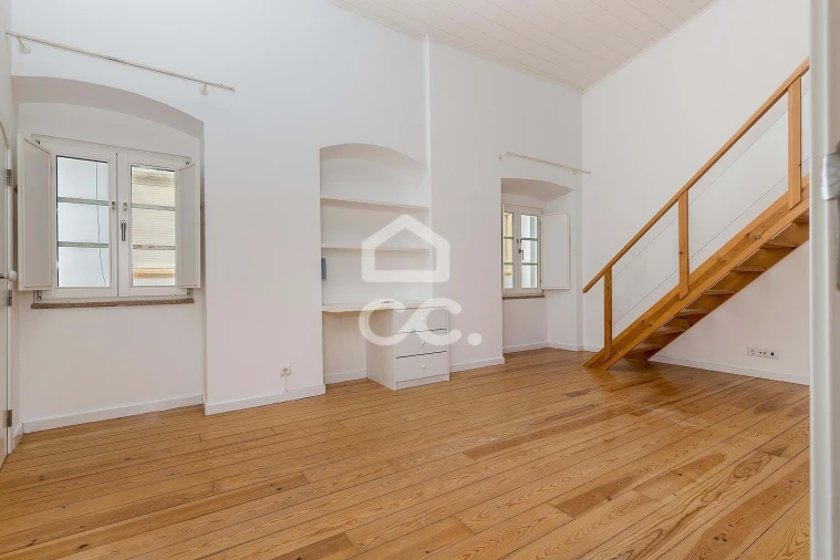 Moradia T2 para Arrendamento em Évora (São Mamede, Sé, São Pedro e Santo Antão) Foto 4