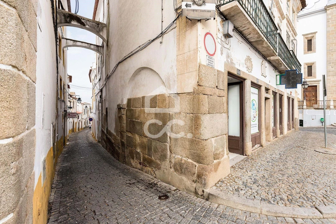 Moradia T2 para Arrendamento em Évora (São Mamede, Sé, São Pedro e Santo Antão) Foto 24