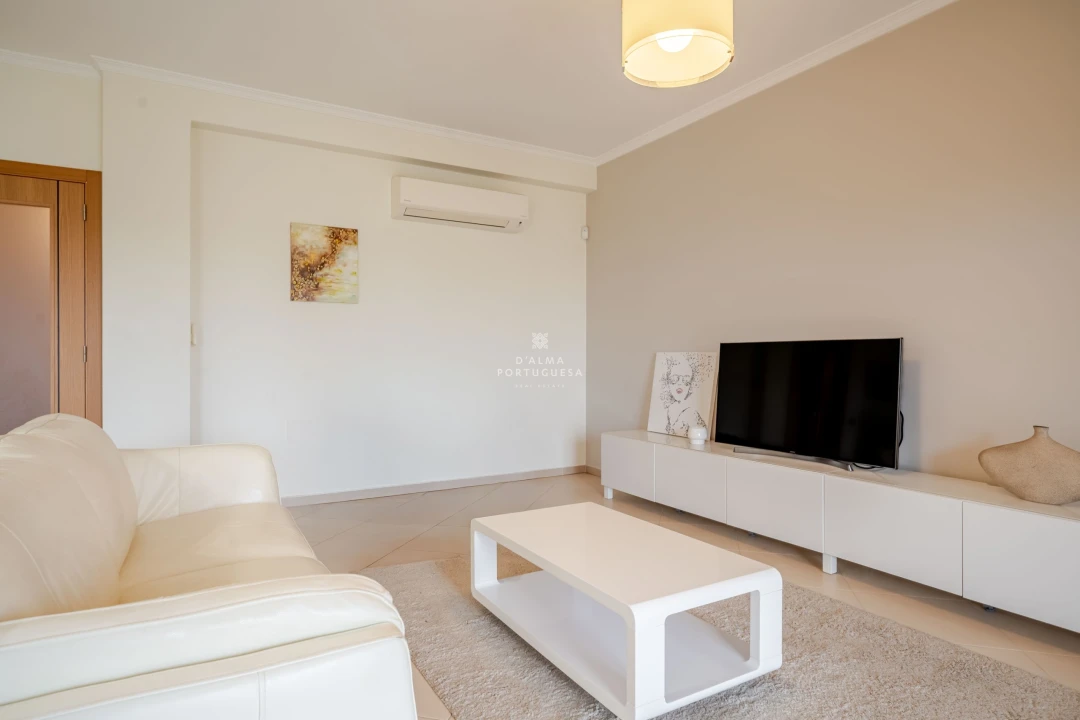 Moradia T3 para Venda em Albufeira e Olhos de Água Foto 13