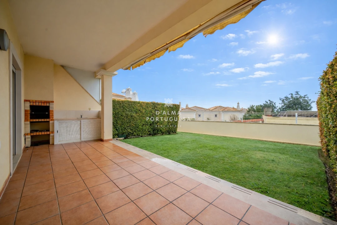 Moradia T3 para Venda em Albufeira e Olhos de Água Foto 6