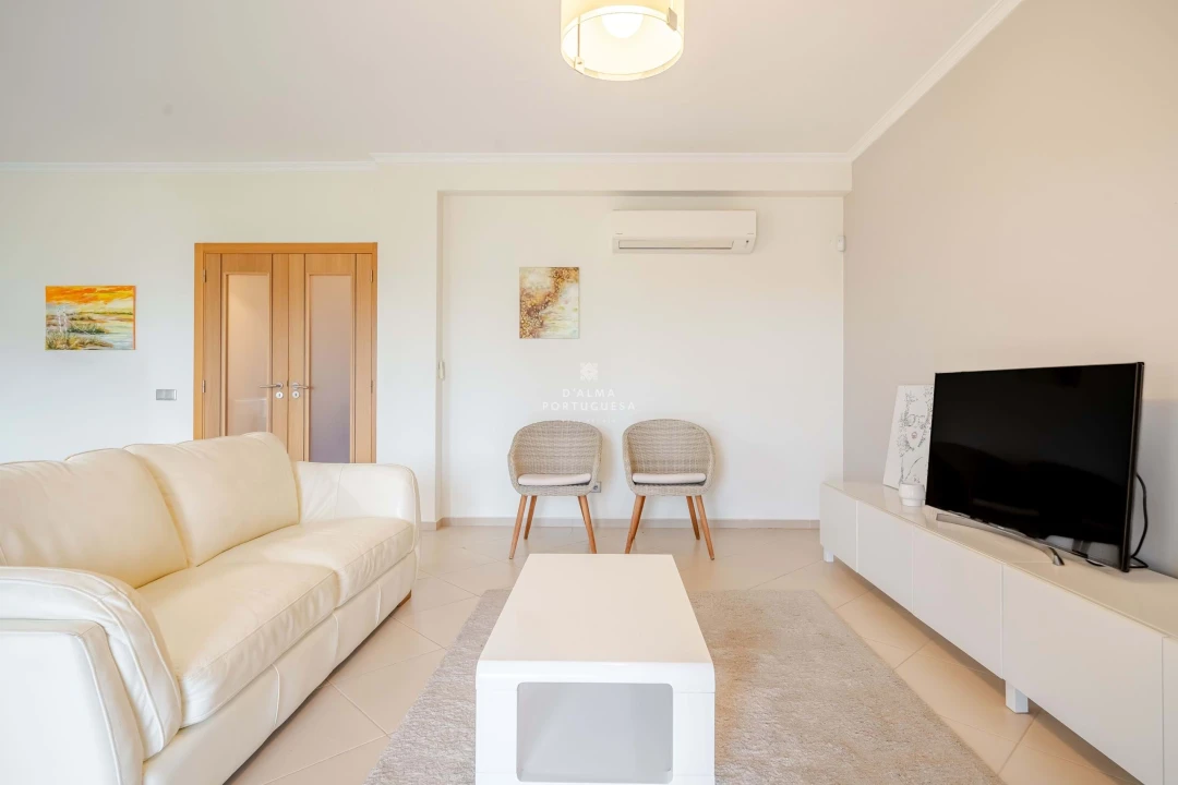 Moradia T3 para Venda em Albufeira e Olhos de Água Foto 11