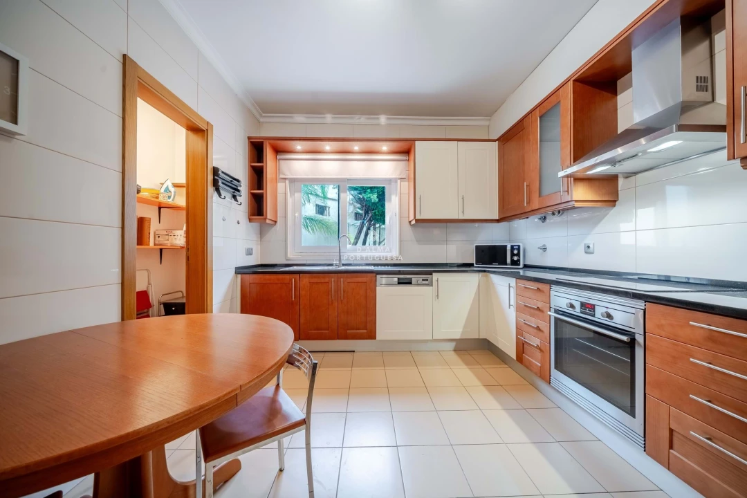 Moradia T3 para Venda em Albufeira e Olhos de Água Foto 19