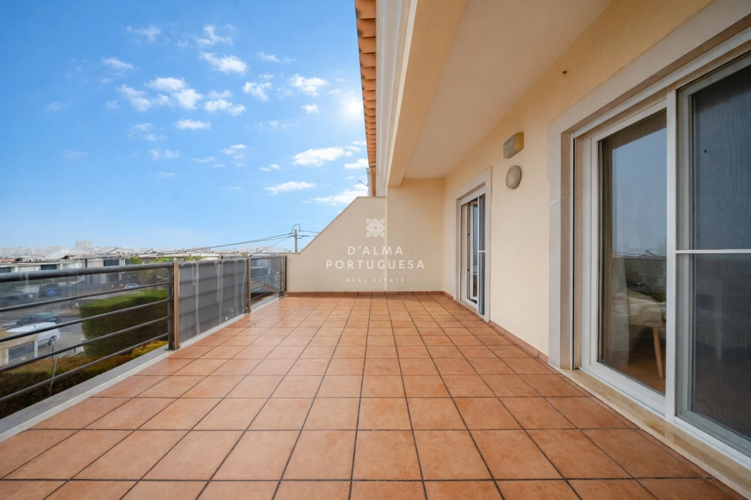 Moradia T3 para Venda em Albufeira e Olhos de Água Foto 31