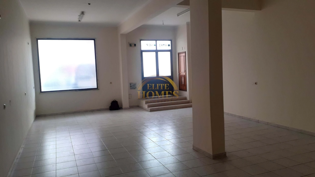 Negócio para Venda em Cacém e São Marcos Foto 3