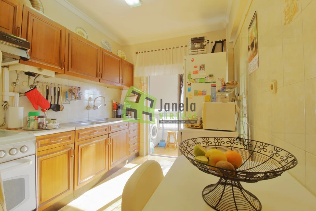 Apartamento T3 para Venda em Laranjeiro e Feijó Foto 48