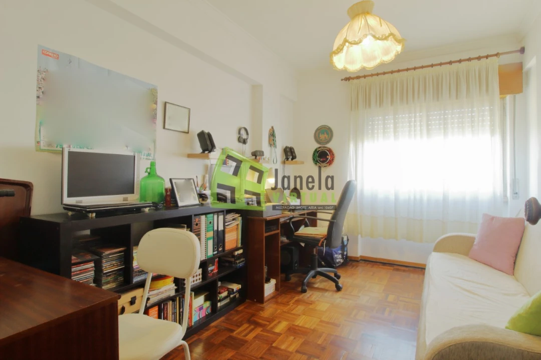 Apartamento T3 para Venda em Laranjeiro e Feijó Foto 40