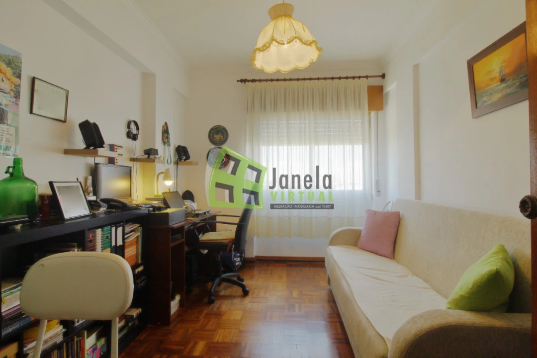 Apartamento T3 para Venda em Laranjeiro e Feijó Foto 42