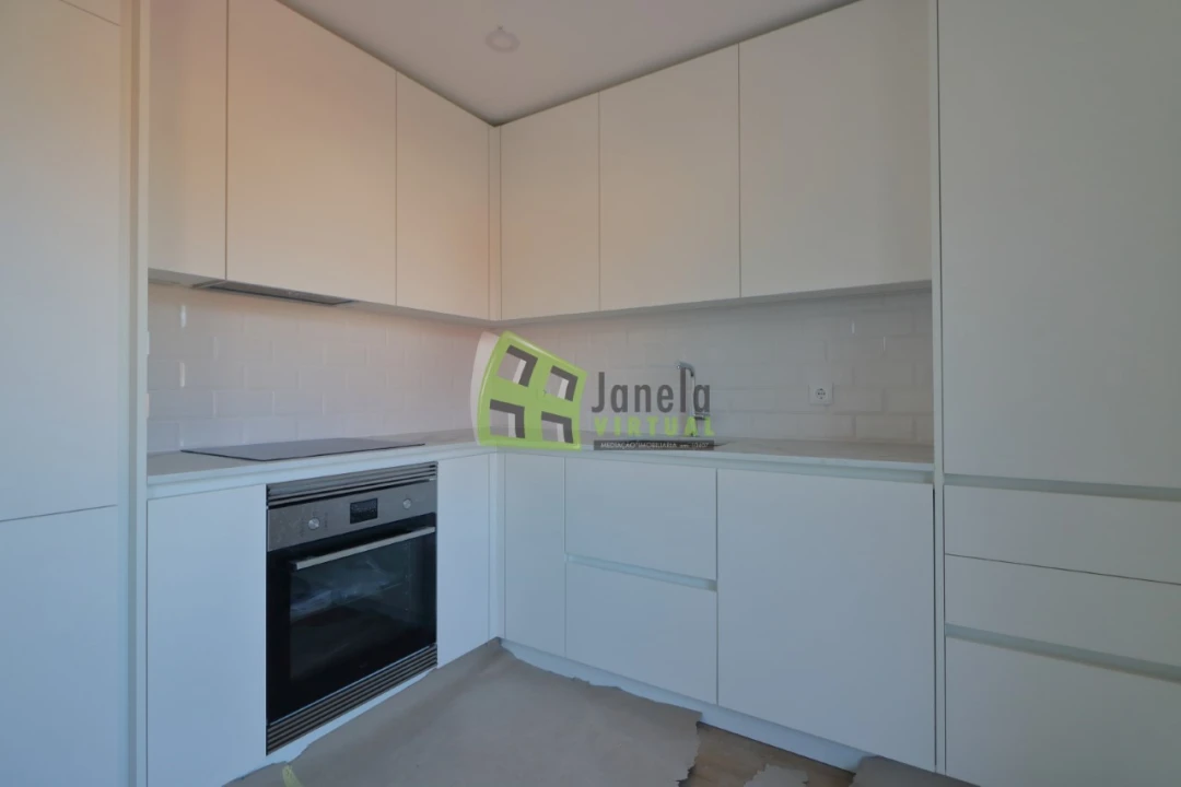 Apartamento T3 para Venda em Quinta do Conde Foto 4