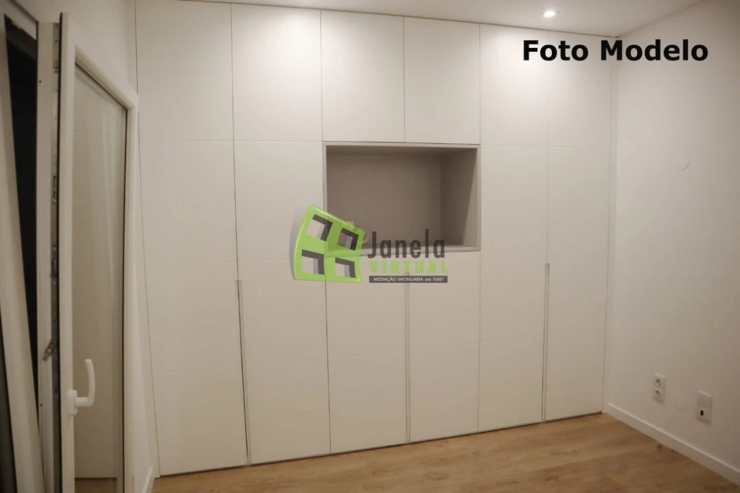 Moradia T3 para Venda em Quinta do Conde Foto 35