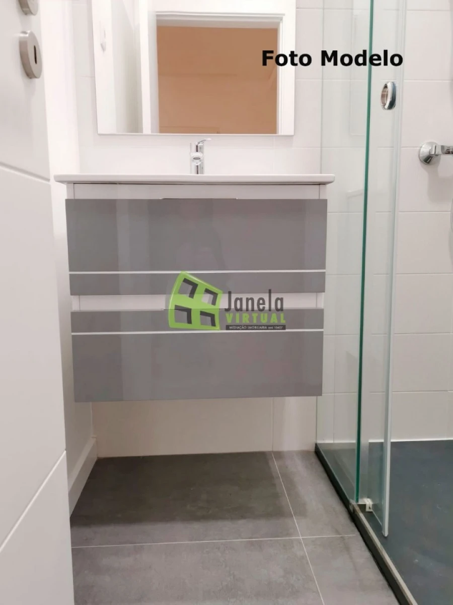 Moradia T3 para Venda em Quinta do Conde Foto 13