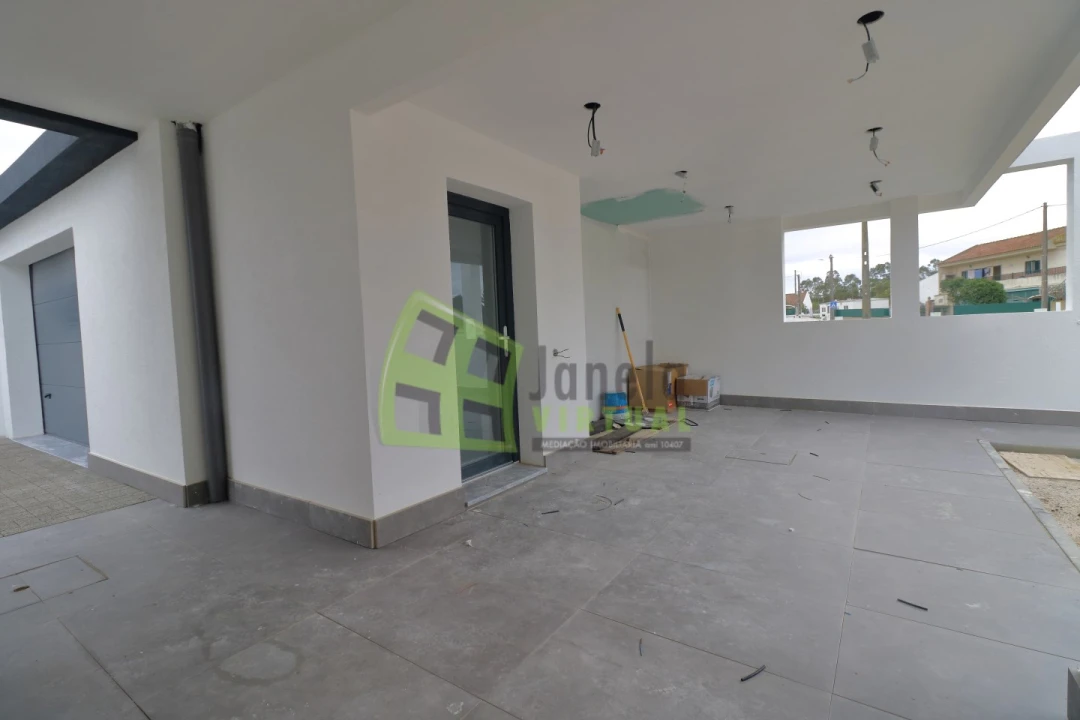 Moradia T3 para Venda em Quinta do Anjo Foto 14