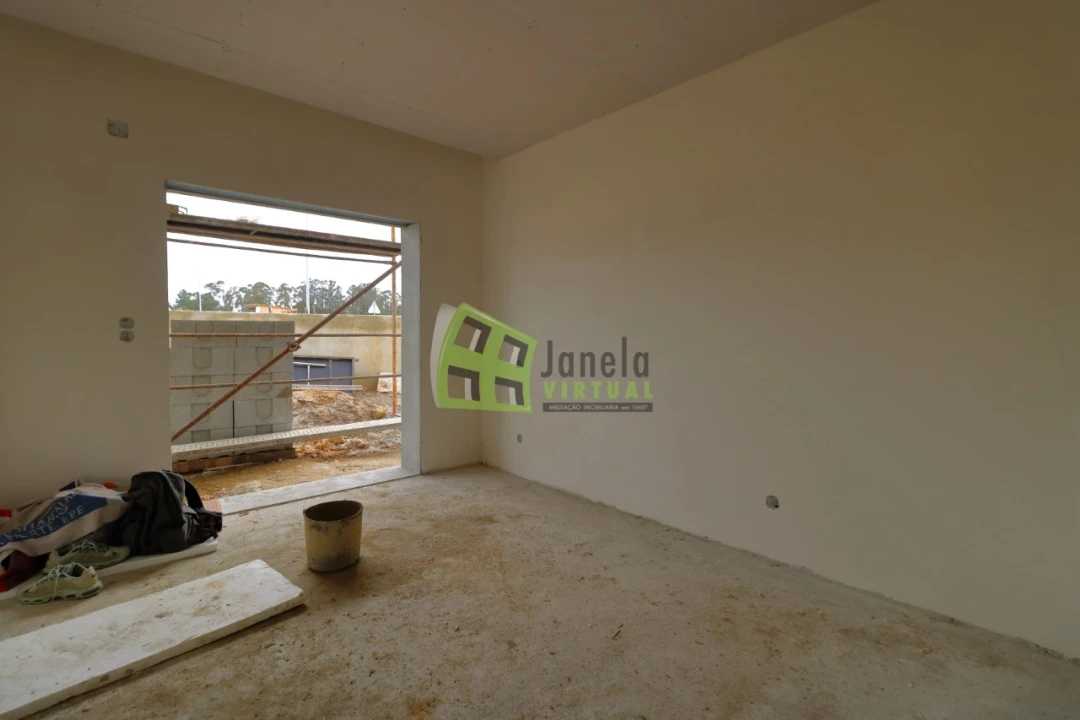 Moradia T4 para Venda em Quinta do Anjo Foto 10