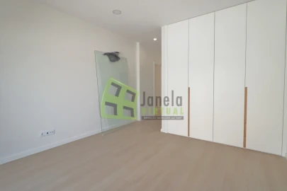 Moradia T4 para Venda em Quinta do Anjo