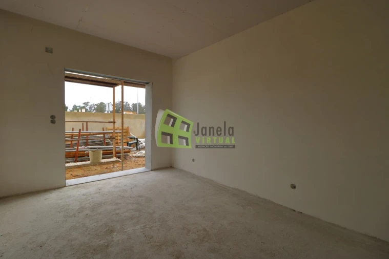 Moradia T4 para Venda em Quinta do Anjo Foto 10