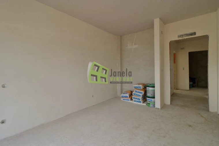 Moradia T4 para Venda em Quinta do Anjo Foto 12