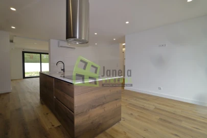 Quinta T5 para Venda em Quinta do Anjo