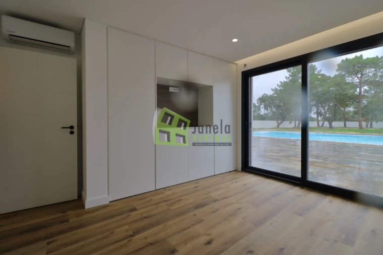 Quinta T5 para Venda em Quinta do Anjo Foto 10