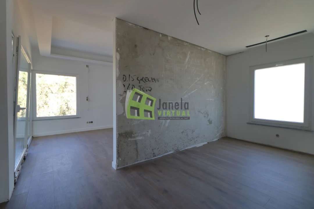 Moradia T3 para Venda em Charneca de Caparica e Sobreda Foto 23