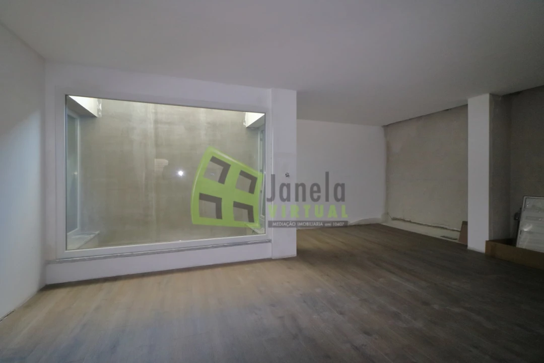 Moradia T3 para Venda em Charneca de Caparica e Sobreda Foto 29