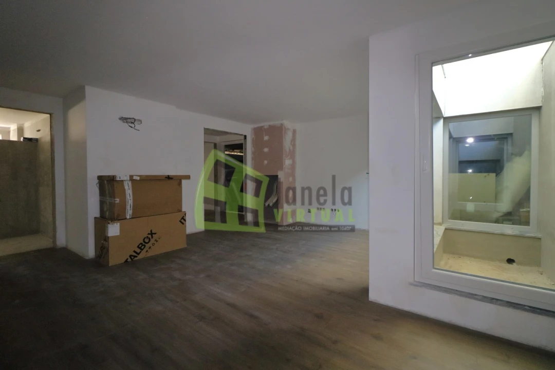 Moradia T3 para Venda em Charneca de Caparica e Sobreda Foto 31