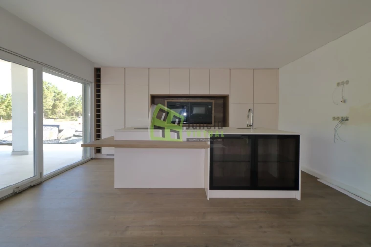 Moradia T3 para Venda em Charneca de Caparica e Sobreda Foto 3