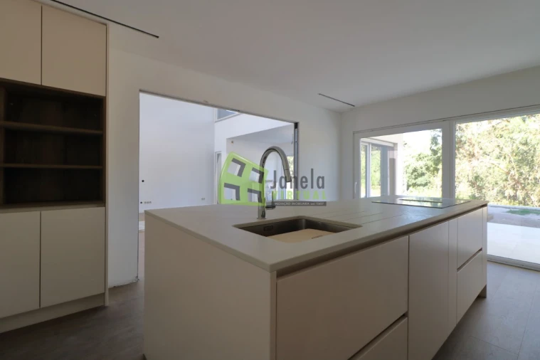 Moradia T3 para Venda em Charneca de Caparica e Sobreda Foto 6