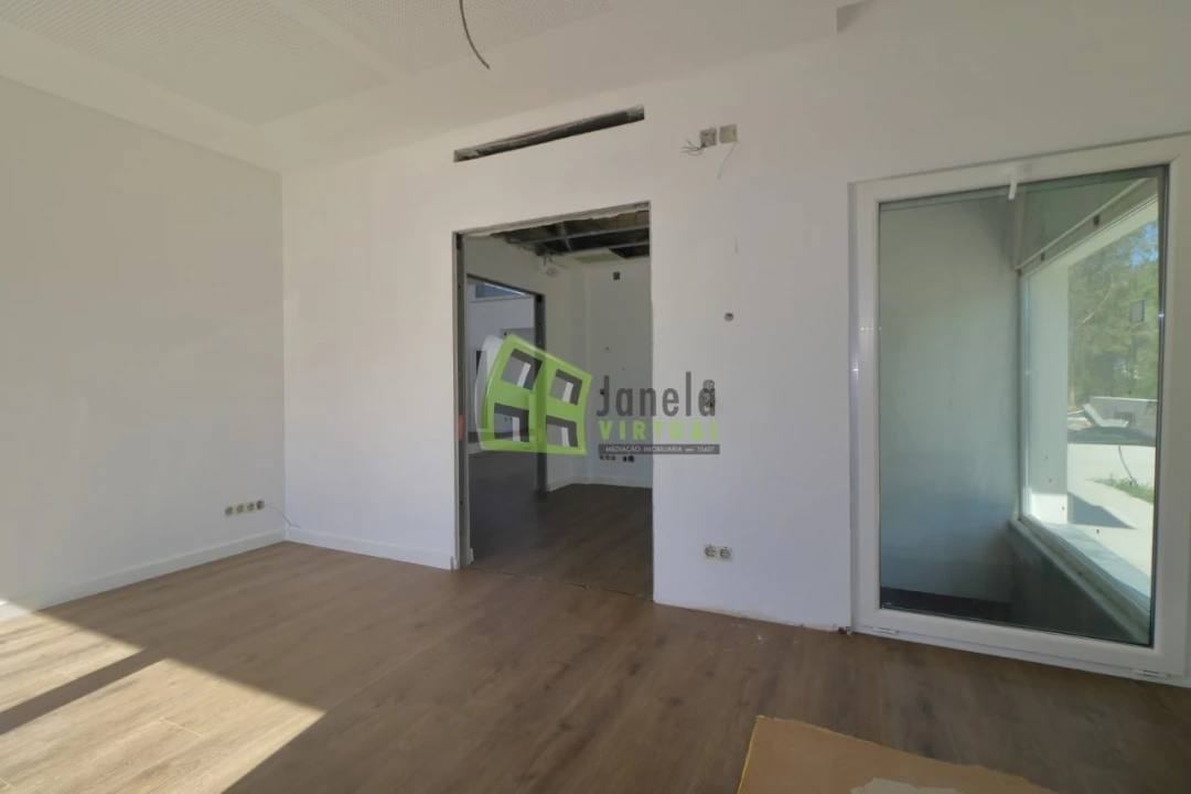 Moradia T3 para Venda em Charneca de Caparica e Sobreda Foto 10