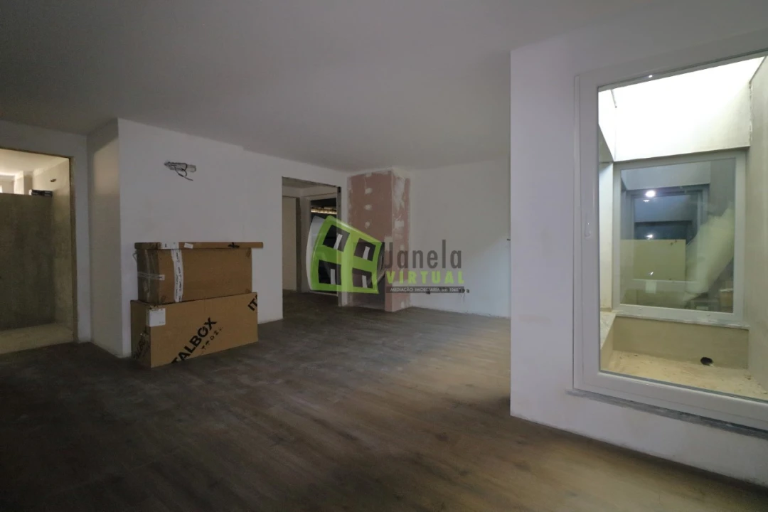 Moradia T3 para Venda em Charneca de Caparica e Sobreda Foto 31