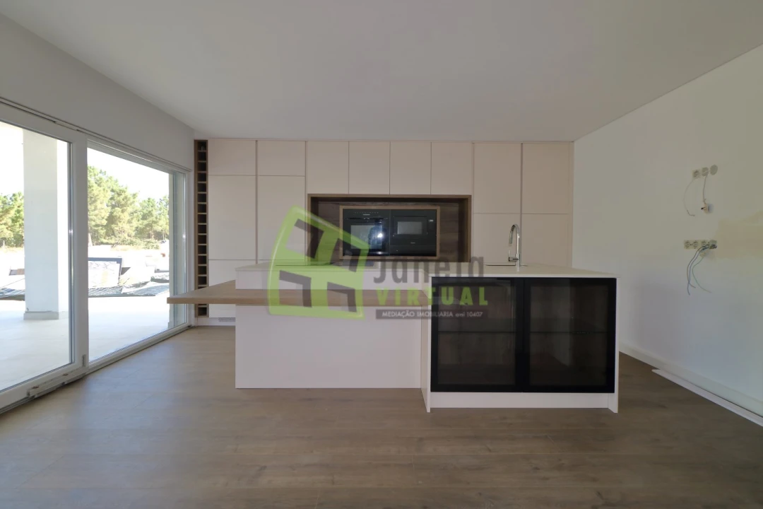 Moradia T3 para Venda em Charneca de Caparica e Sobreda Foto 4